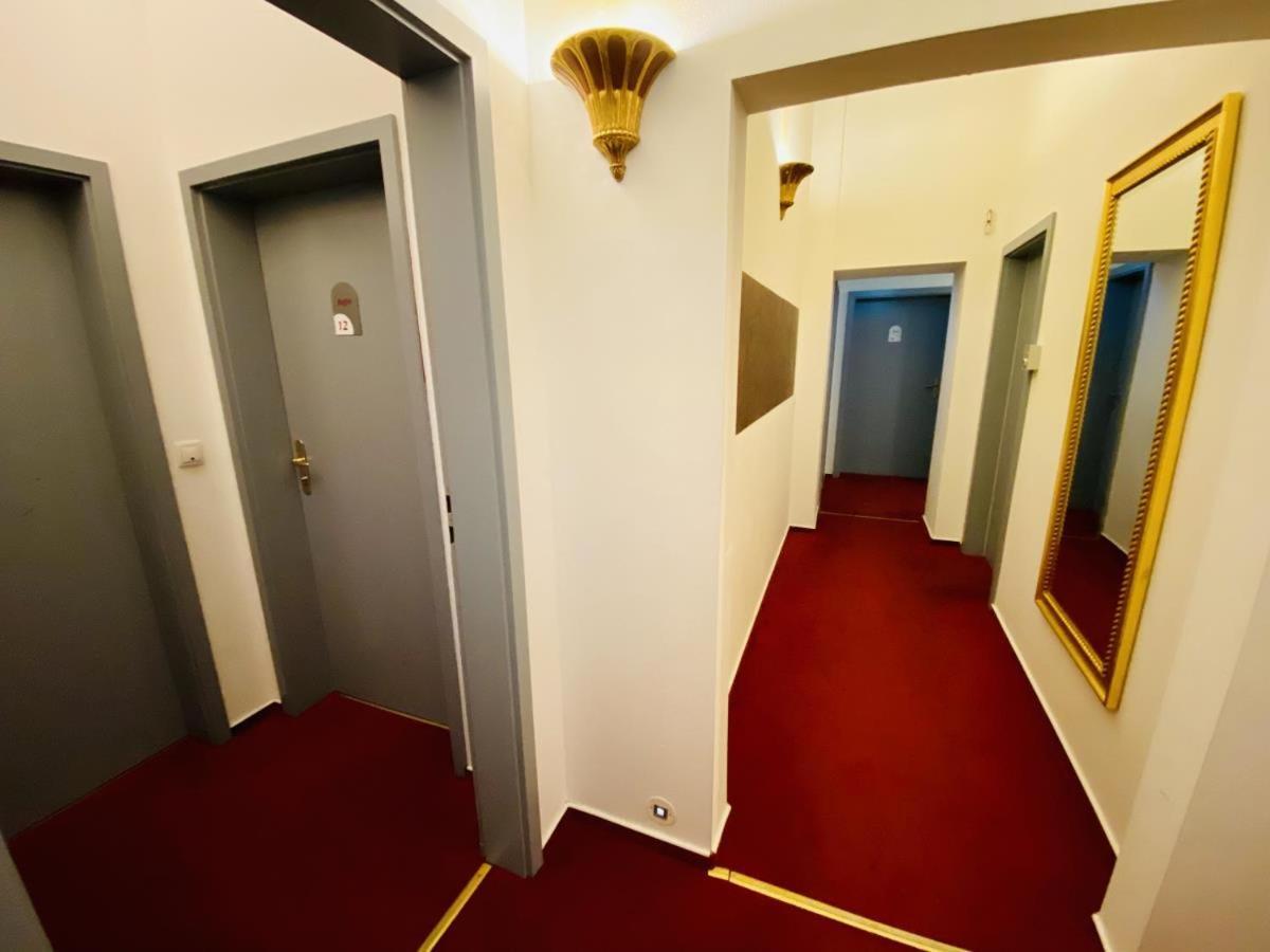 Doppelzimmer Dinner, Direkt Am Alten Strom Rostock Dış mekan fotoğraf